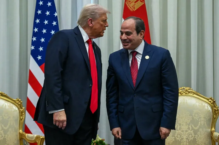 Moćni lovci pratili Trumpa u avionu, a onda je sjeo u 'Zvijer': 'Iranci su pretučeni i izubijani'