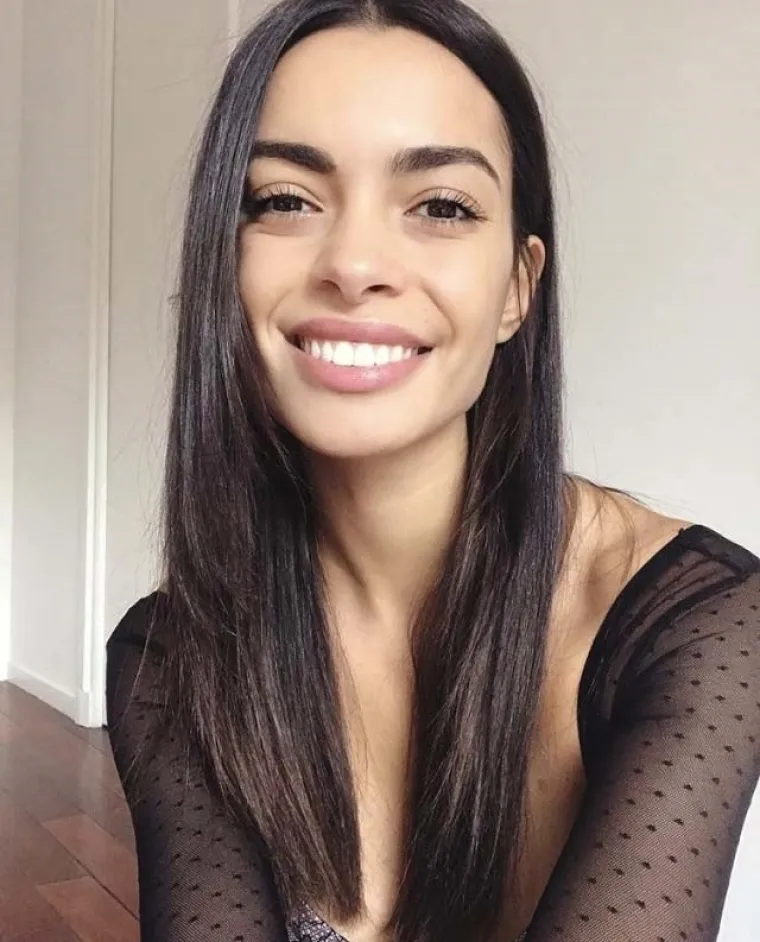 Supruga nogometne zvijezde preživjela skandal, osudu i usred kaosa dogodilo se čudo