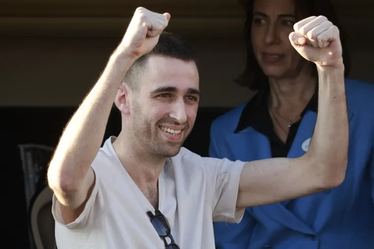 Snimka njihove otmice slamala je srca, a sada su se zagrlili prvi put nakon dvije godine