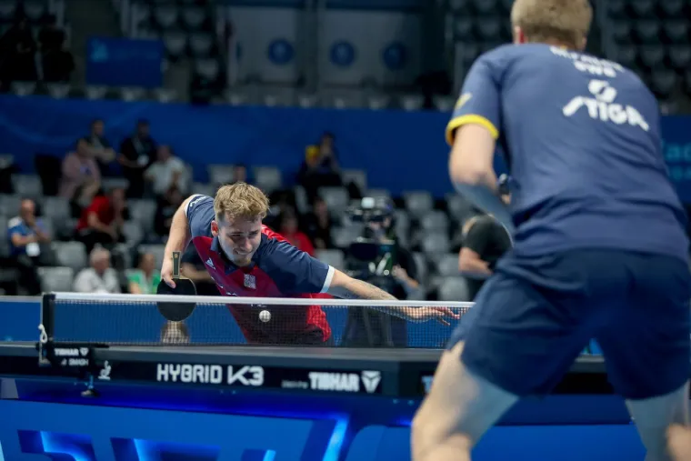 Svi u zadarskom ko&scaron;arka&scaron;kom hramu gledali su &scaron;to djevojke rade na stolu