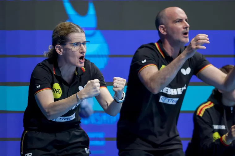 Svi u zadarskom košarkaškom hramu gledali su što djevojke rade na stolu