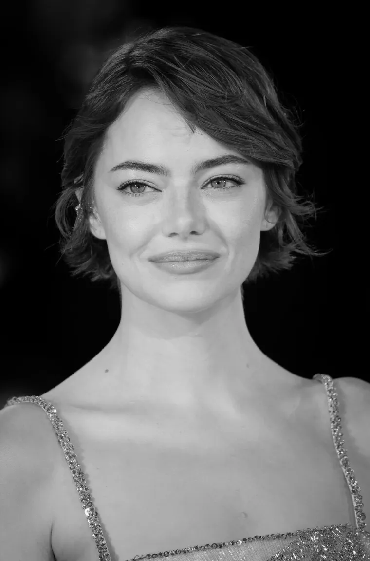 Holivudska slatkica na meti kritika zbog navodnih operacija: Fanovi tvrde da je neprepoznatljiva