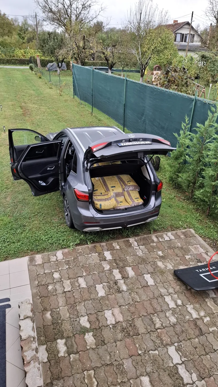 Kinez koji 'vuče' kao lud, a tro&scaron;i benzina na kapaljku: Vozili smo MG ZS Hybrid+