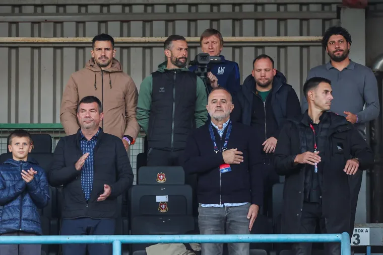 Pazite u čijem društvu Dalić i Mandžukić gledaju mlade Vatrene