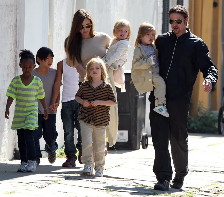 Biološka kći Brada i Angeline u potpunosti promijenila izgled: Rijetki bi je danas prepoznali