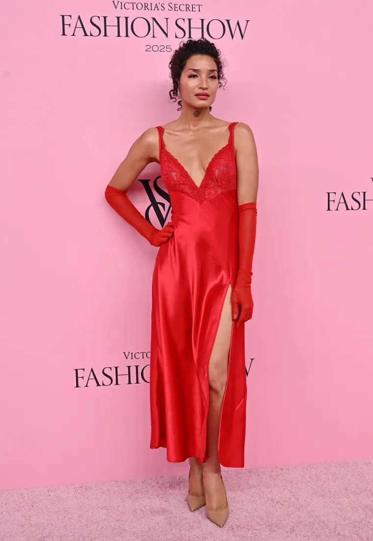 Poznate face u prvim redovima: Evo tko je sve bio na najseksepilnijoj reviji na svijetu