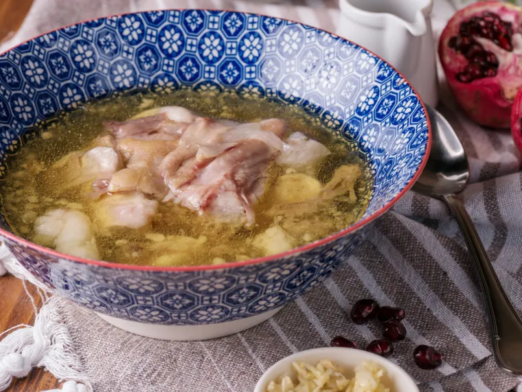 Kada vidite ova jela dići će vam se želudac: Nevjerojatno, ali specijaliteti su diljem svijeta