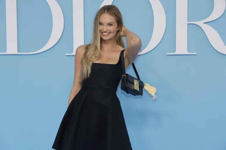 Candice Swanepoel godine ne mogu ništa, zasjala na Victoria's Secret reviji