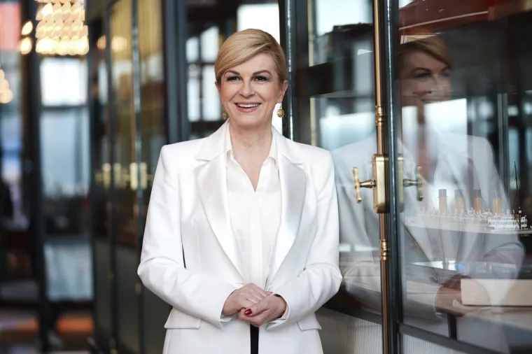 Od odijela do haljina: Ovo su najupečatljivija modna izdanja Kolinde Grabar-Kitarović