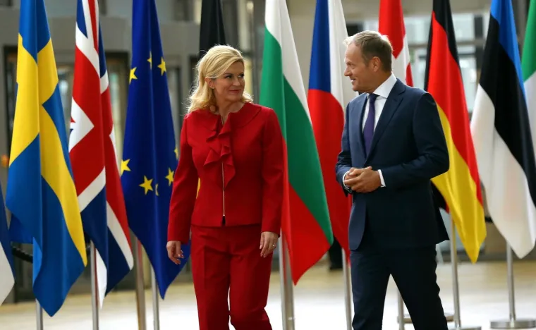 Od odijela do haljina: Ovo su najupečatljivija modna izdanja Kolinde Grabar-Kitarović