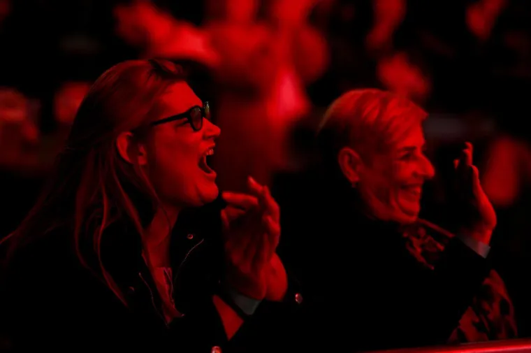 Jači spol nije skidao oči s Lille u kožnjaku, a nije bila sama: Evo tko je još bio ondje