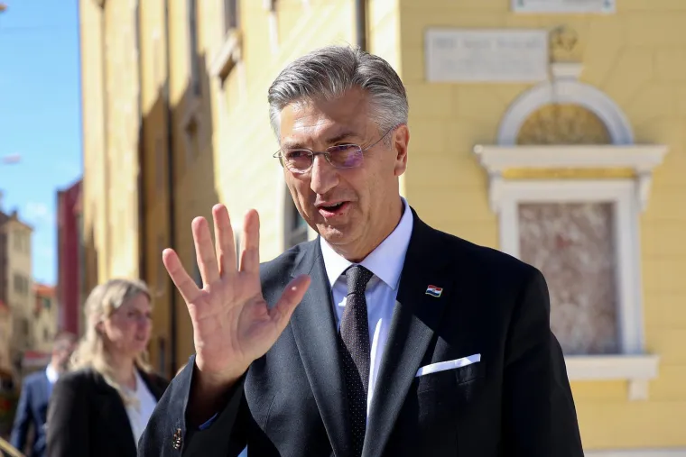 Devet godina vodi hrvatsku Vladu: Pogledajte kako se Plenković mijenjao, promjena je ogromna