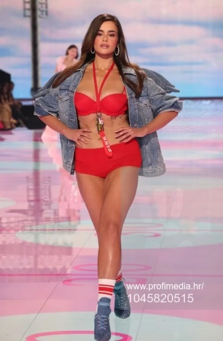 Nevjerojatna transformacija zvijezde Euphorije: Pogledajte kako danas izgleda Barbie Ferreira