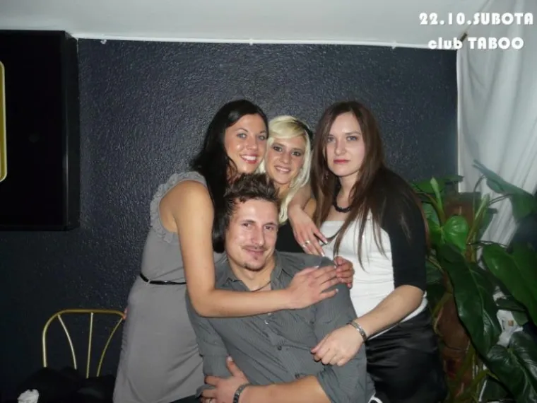 Pogledajte kako se partyjalo na Halloweenu 2011. u Čakovcu