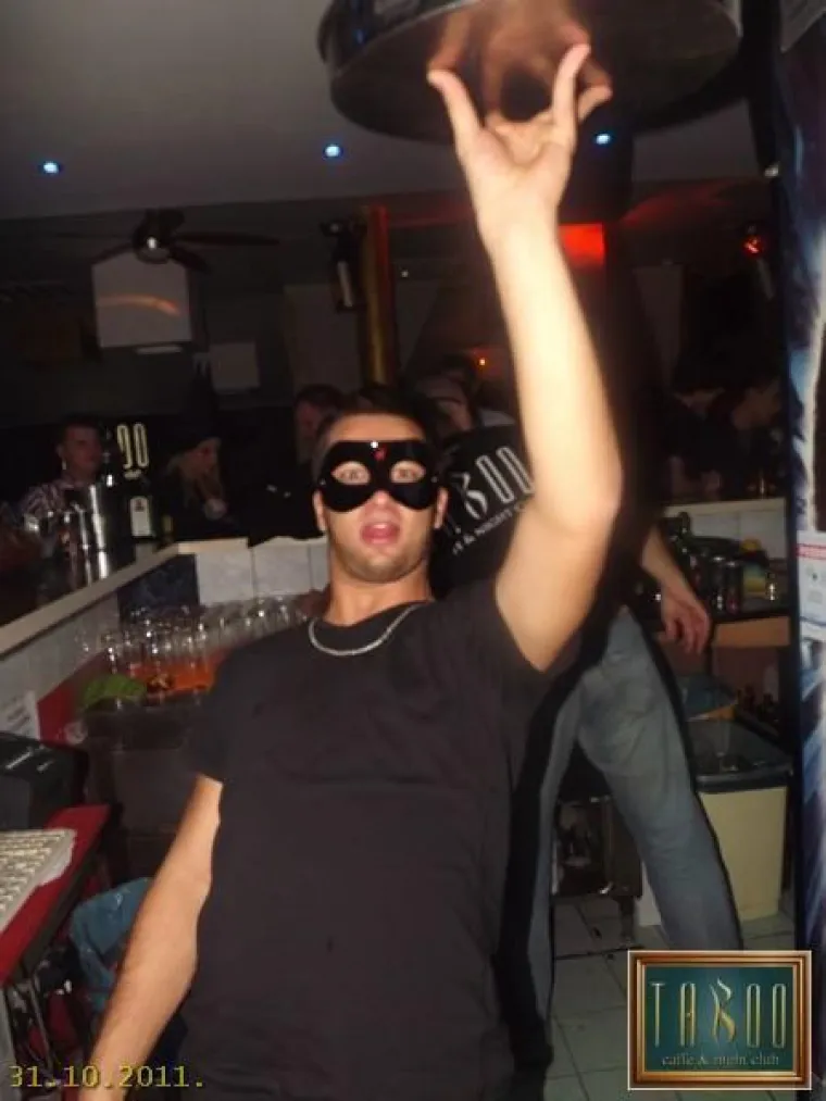 Pogledajte kako se partyjalo na Halloweenu 2011. u Čakovcu