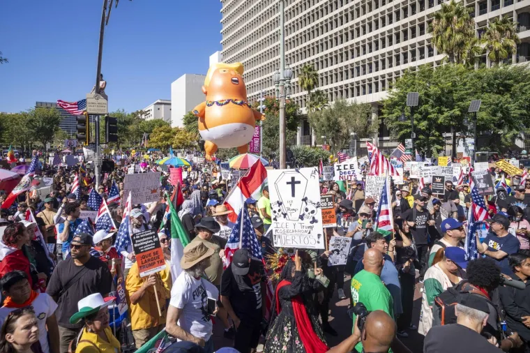 Pogledajte što je sedam milijuna ljudi poručilo Donaldu Trumpu na prosvjedima diljem zemlje