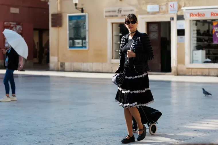 Ovakvo ne&scaron;to se rijetko viđa: Dvije crnke u žutim kombinacijama zapalile centar Zadra