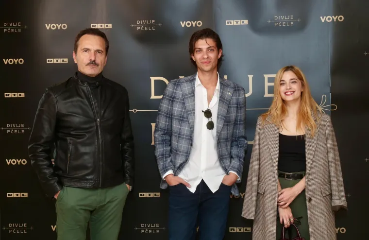 Pogledajte kako su izgledali glumci na predstavljanju nove RTL-ove serije 'Divlje pčele'