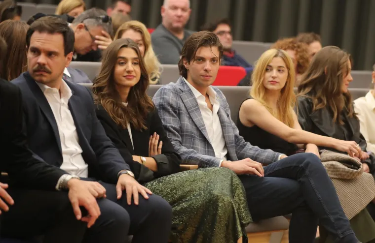 Pogledajte kako su izgledali glumci na predstavljanju nove RTL-ove serije 'Divlje pčele'