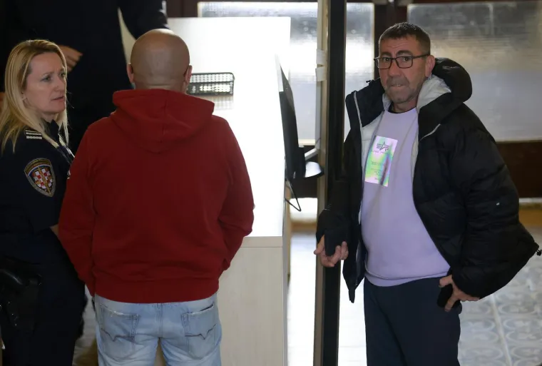 Nesuđeni hrvatski reprezentativac se nakon dugo vremena pojavio u javnosti: Prepoznajete li ga?