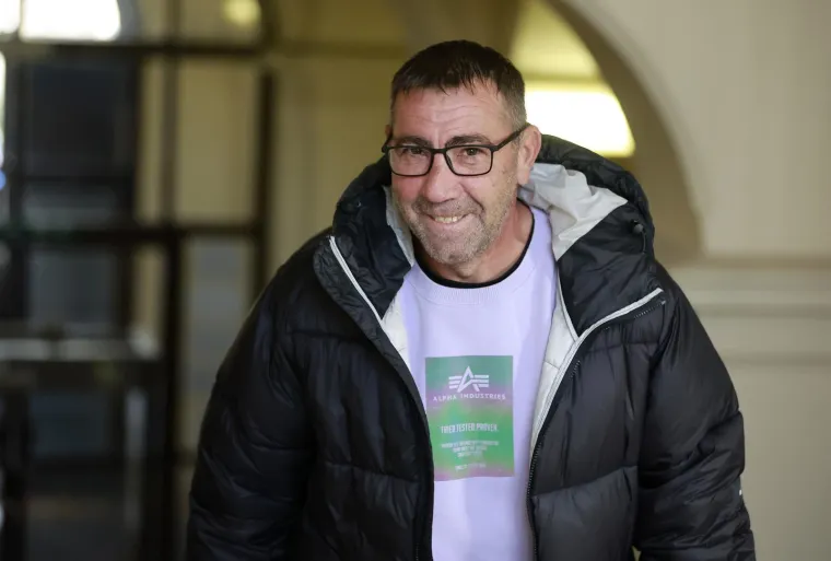 Nesuđeni hrvatski reprezentativac se nakon dugo vremena pojavio u javnosti: Prepoznajete li ga?