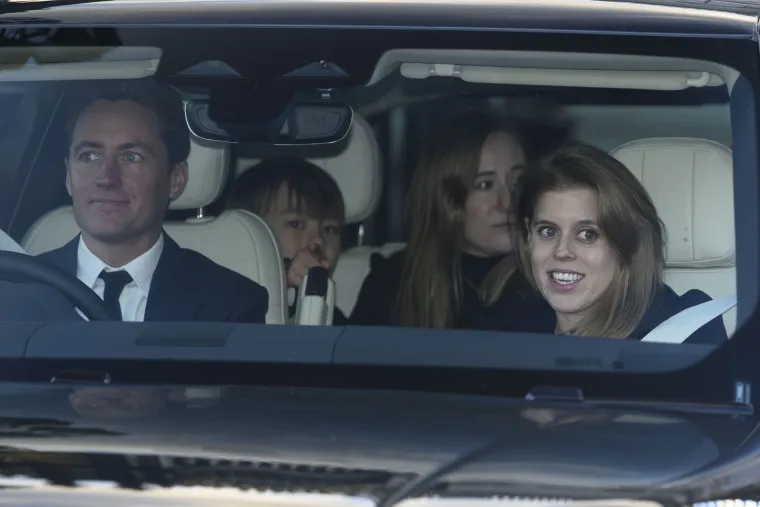 Pogledajte galeriju princeze Beatrice dok skandali njenog oca potresaju kraljevsku obitelj