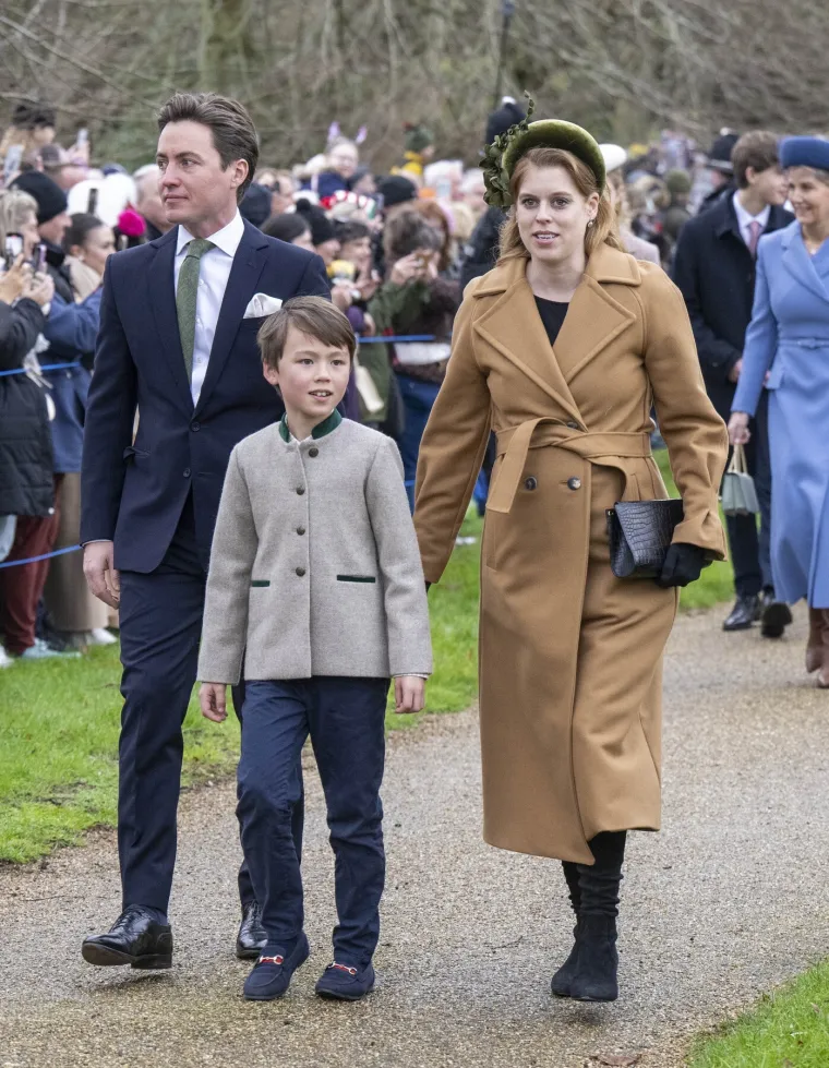 Pogledajte galeriju princeze Beatrice dok skandali njenog oca potresaju kraljevsku obitelj