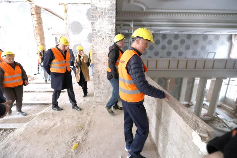 U obnovi otkrili da su temelji Sabora katastrofa: Rokovi se pomiču, evo kako to izgleda iznutra