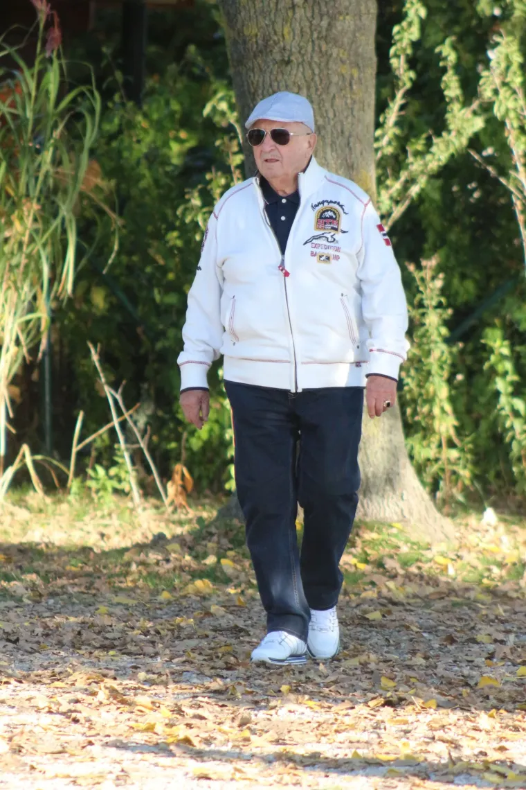 Vedra atmosfera uz Dravu: Pogledajte tko je sve uživao u &scaron;etnji Marinom Prelog