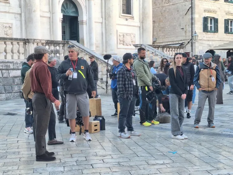Zvijezde popularne serije stigle u Dubrovnik: Evo kako je izgledalo snimanje