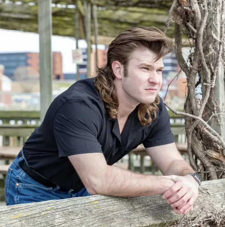 Okrunjen novi Kralj fudbalerki, izgleda kao klasični če&scaron;ki turist dolutao na Jadran 1983.