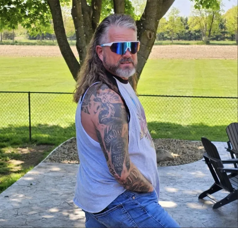 Okrunjen novi Kralj fudbalerki, izgleda kao klasični če&scaron;ki turist dolutao na Jadran 1983.