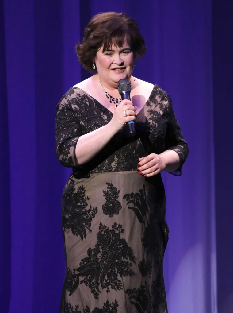 Od neugledne žene s božanstvenim glasom do glazbene dive: Ovako danas izgleda Susan Boyle