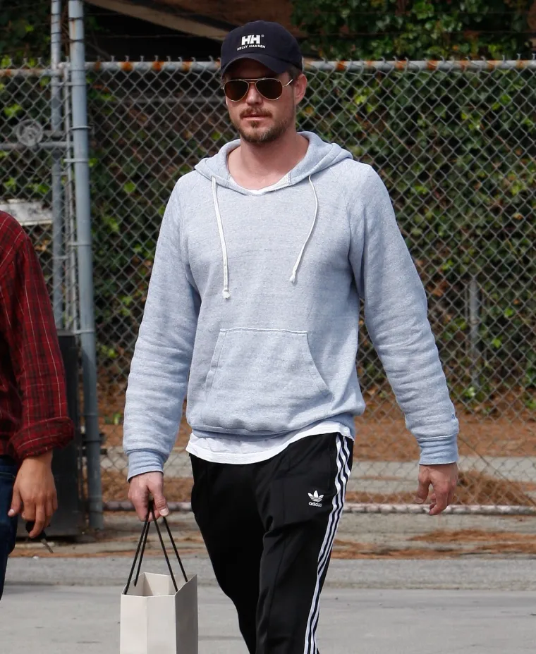 Žene su ga obožavale, a danas ga je te&scaron;ko gledati: Zbog opake bolesti zavr&scaron;io u kolicima