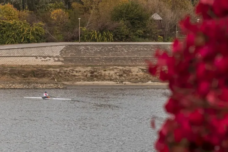 &Scaron;armantna dama u Osijeku oduzima dah: Stilom i stavom očarala prolaznike