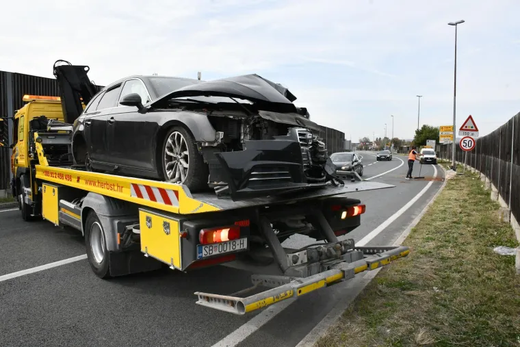 Krš i lom na istoku Hrvatske: Sudar kod graničnog prijelaza, četvero ozlijeđenih