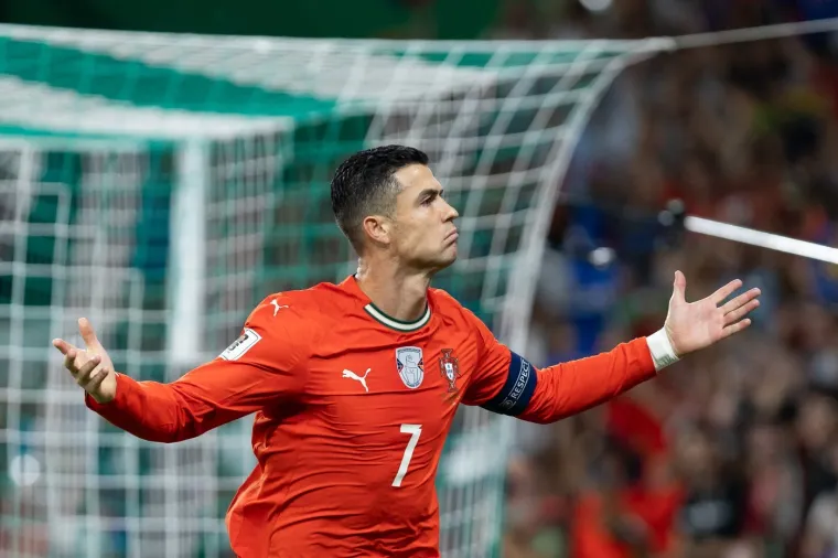 Ronaldo zarađuje ogromne svote, Messi bolji u jednoj stvari. Nećete vjerovati tko je u TOP 10