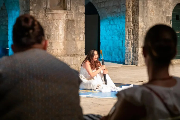 Pogledajte kako se zvijezda serije 'Sjene prošlosti' mijenjala kroz godine