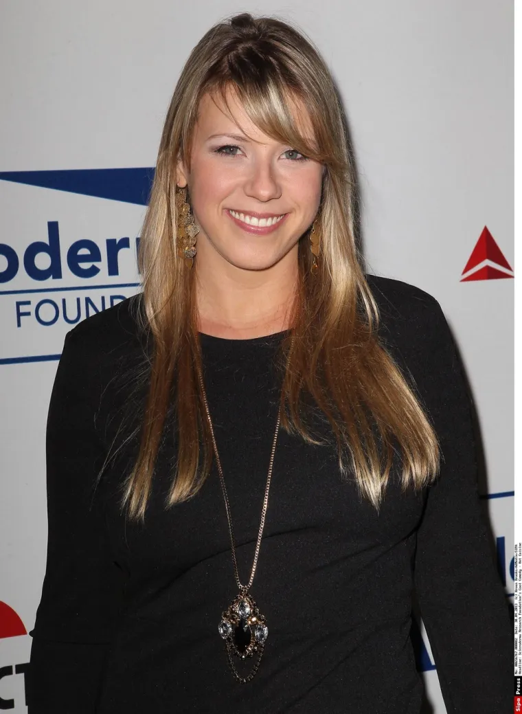 Pro&scaron;la je pakao ovisnosti, a sad inspirira tisuće: Nevjerojatna promjena slatke Stephanie Tanner