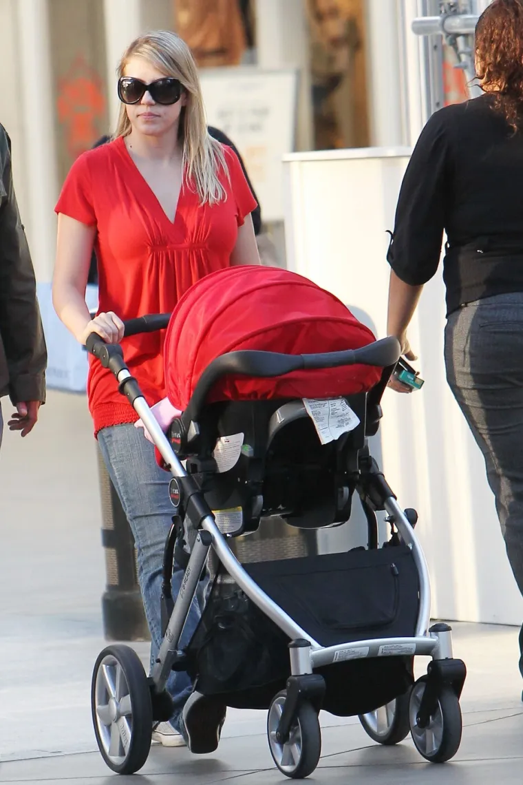 Pro&scaron;la je pakao ovisnosti, a sad inspirira tisuće: Nevjerojatna promjena slatke Stephanie Tanner