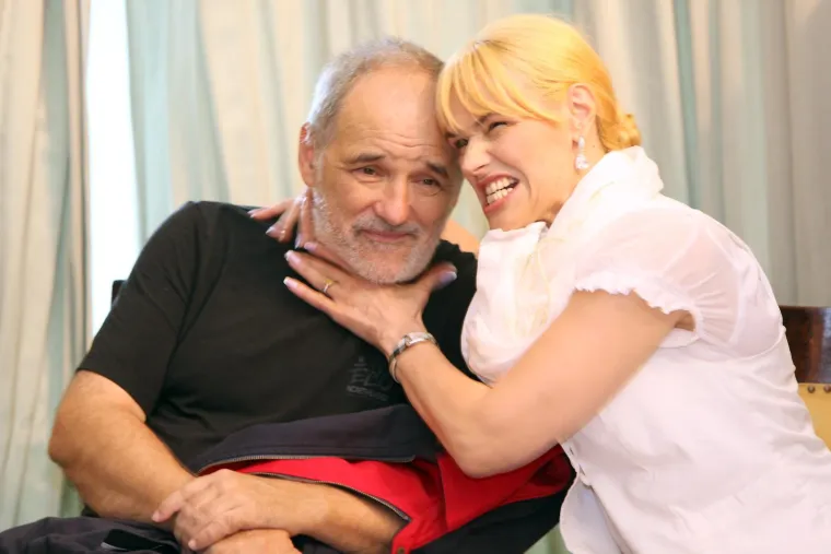 Đorđe je cijeli život volio samo nju: Kako danas izgleda &scaron;armantna Olivera Bala&scaron;ević?