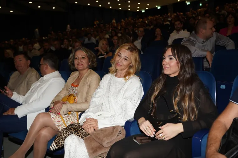 Đorđe je cijeli život volio samo nju: Kako danas izgleda &scaron;armantna Olivera Bala&scaron;ević?