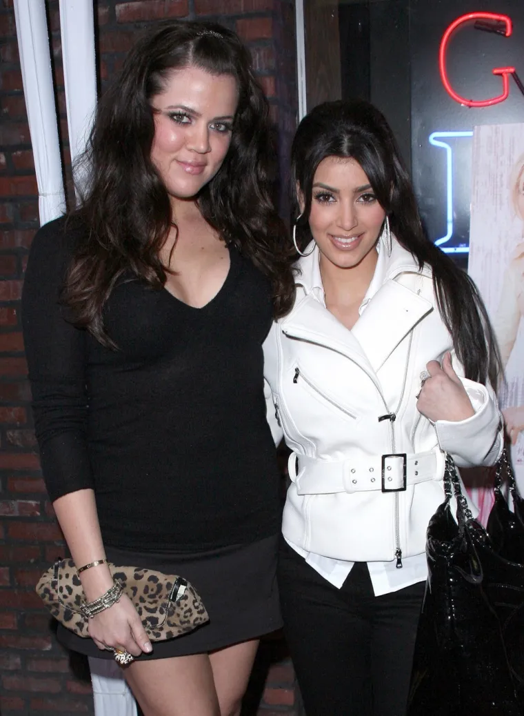 Kao da je druga osoba: Rijetki bi prepoznali Khloe Kardashian na fotografijama starim 20 godina