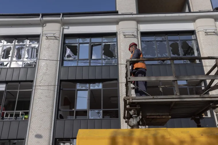 Prizori koji lede krv u žilama: Rusi ga sravnili, pogledajte kako izgleda uni&scaron;teni ukrajinski vrtić