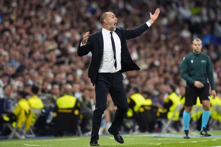 Sva lica Igora Tudora u Madridu: Pogledajte što je radio uz aut-liniju, opasno mu se trese stolica