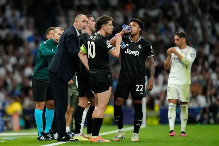 Sva lica Igora Tudora u Madridu: Pogledajte &scaron;to je radio uz aut-liniju, opasno mu se trese stolica