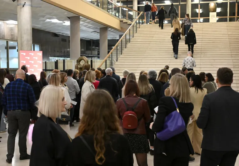 Nina Badrić i Ante Gelo raspametili Lisinski: Ona se spustila u publiku i zapjevala s fanovima