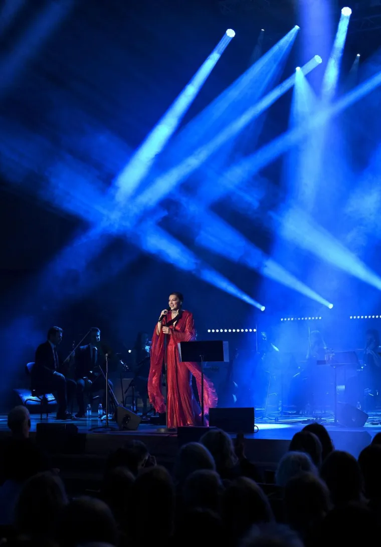 Nina Badrić i Ante Gelo raspametili Lisinski: Ona se spustila u publiku i zapjevala s fanovima