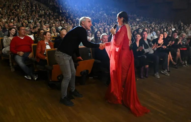 Nina Badrić i Ante Gelo raspametili Lisinski: Ona se spustila u publiku i zapjevala s fanovima