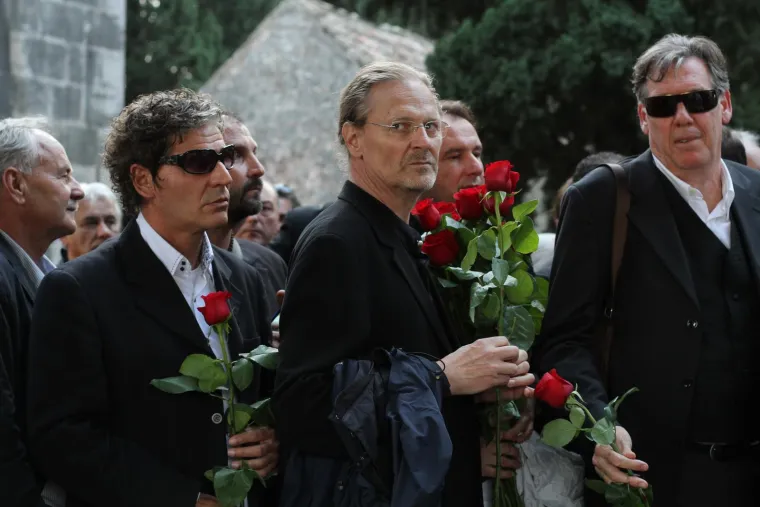 Na dana&scaron;nji dan Trogir je plakao: Svijet je napustio legendarni slavuj Vinko Coce